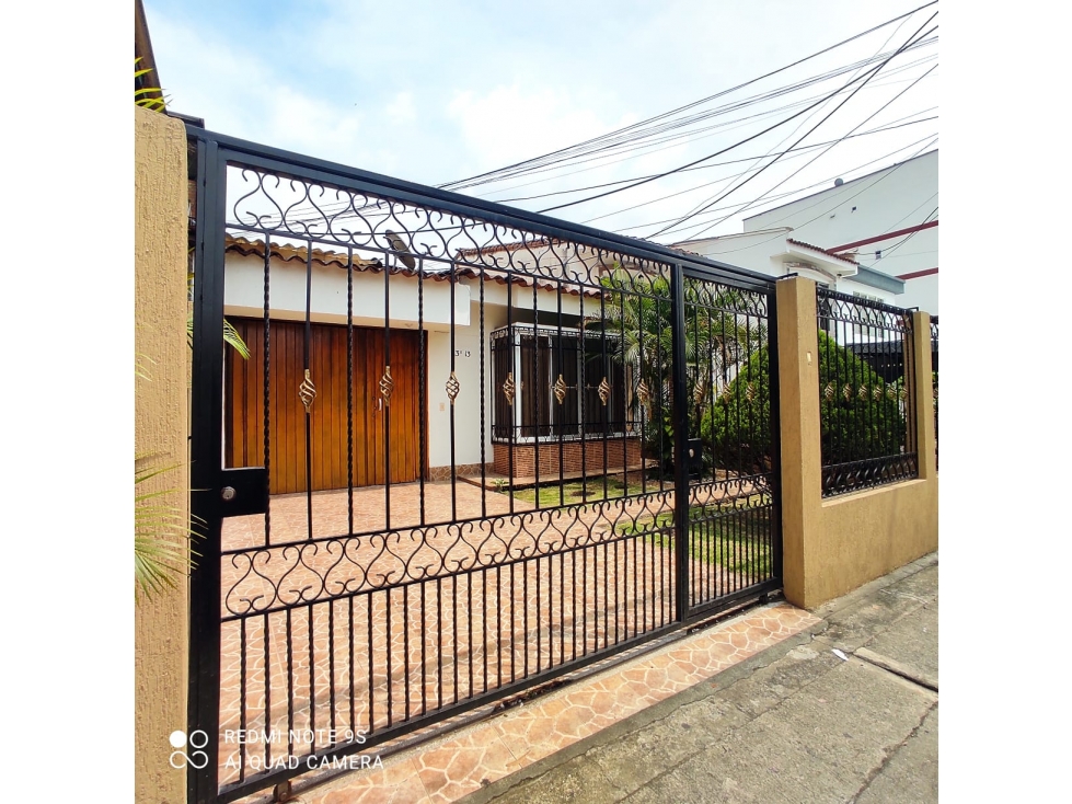 CASA EN VENTA QUINTAS DE SIMON UN PISO