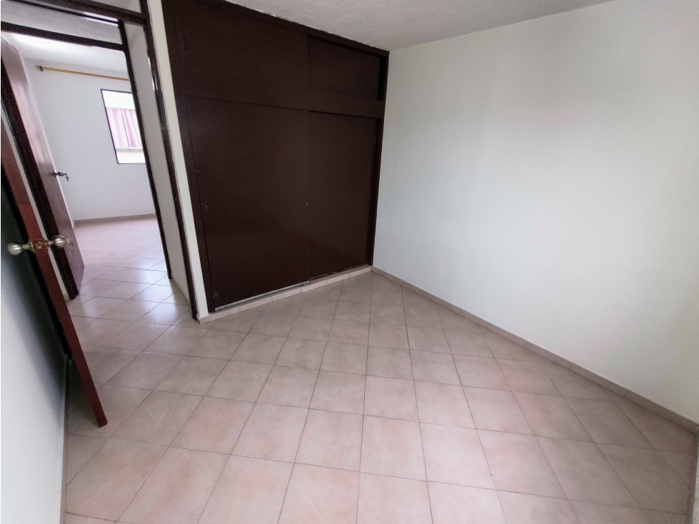 venta de apto unidad cañaverales piso 5 — foto 6