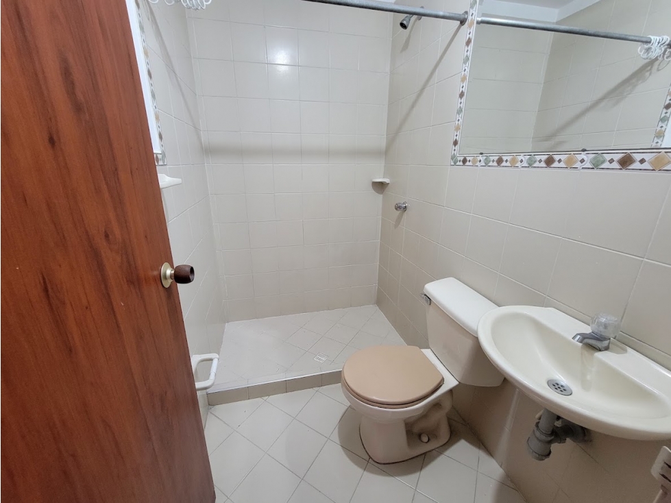 ALQUILER DE APARTAMENTO SECTOR EL TREBOL — foto 4
