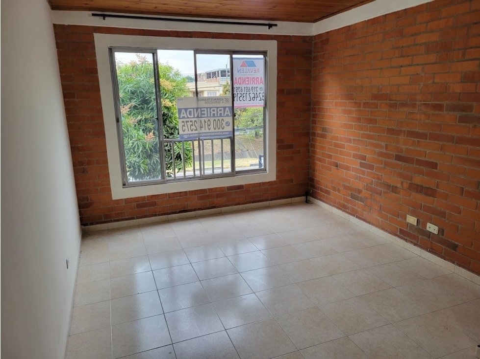 ALQUILER DE APARTAMENTO SECTOR EL TREBOL — foto 2