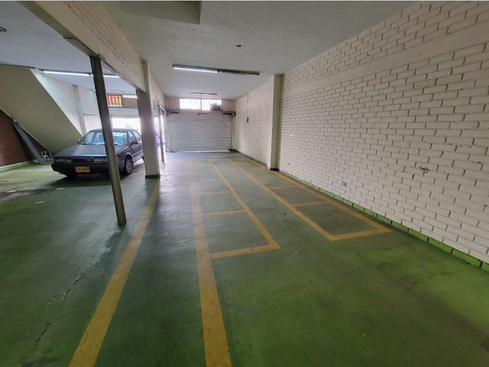 ALQUILER DE LOCAL SECTOR SAN NICOLAS — foto 5