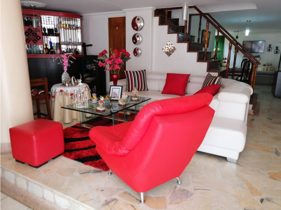 VENTA CASA BIFAMILIAR UBICADA EN TEQUENDAMA SUR CENTRAL CALI — foto 4