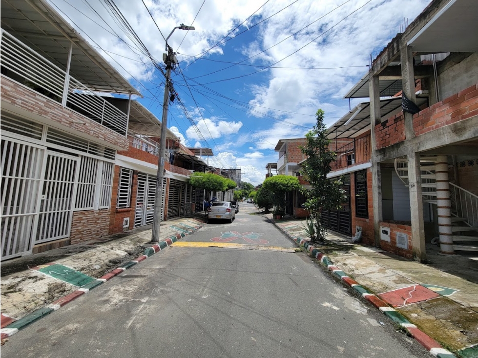 VENTA DE CASA SECTOR CIUDAD DEL CAMPO — foto 2