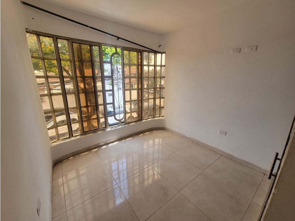 ALQUILER DE APARTAMENTO CRISTOBAL COLON