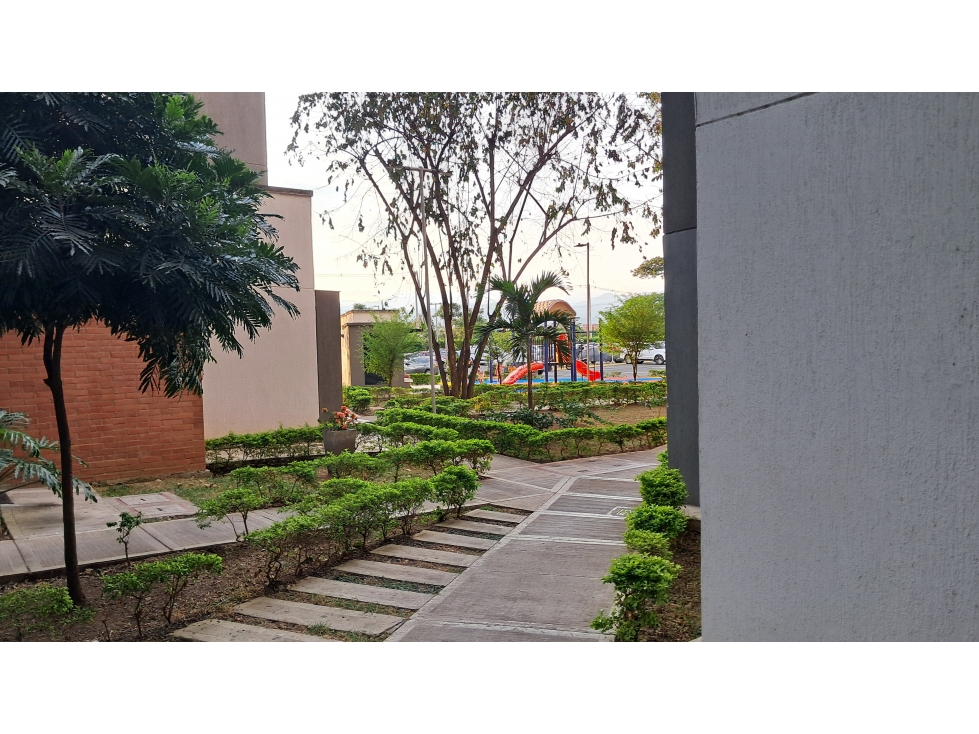 SE VENDE APARTAMENTO DE LUJOVPRIMER PISO — foto 6