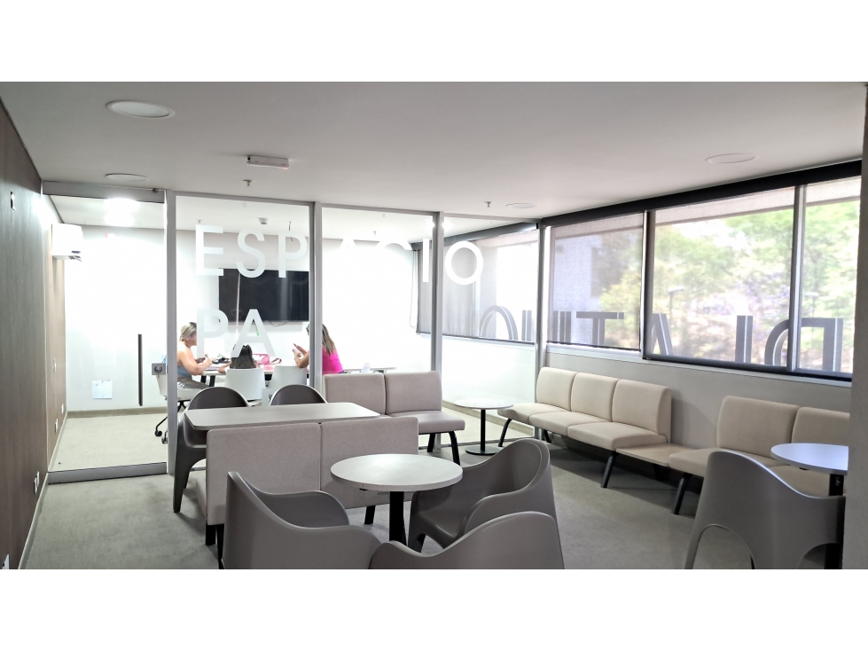 SE VENDE APARTAMENTO DE LUJO PRIMER PISO — foto 4