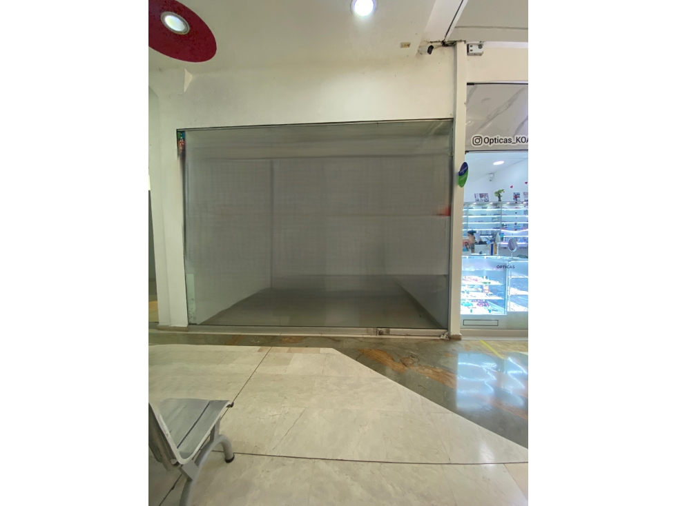VENTA LOCAL CENTRO COMERCIAL AQUARELA CALI — foto 3