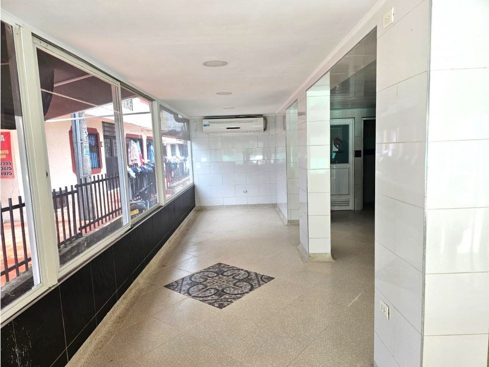 SE VENDE CASA CON LOCAL EN JAMUNDI ZONA COMERCIAL — foto 3
