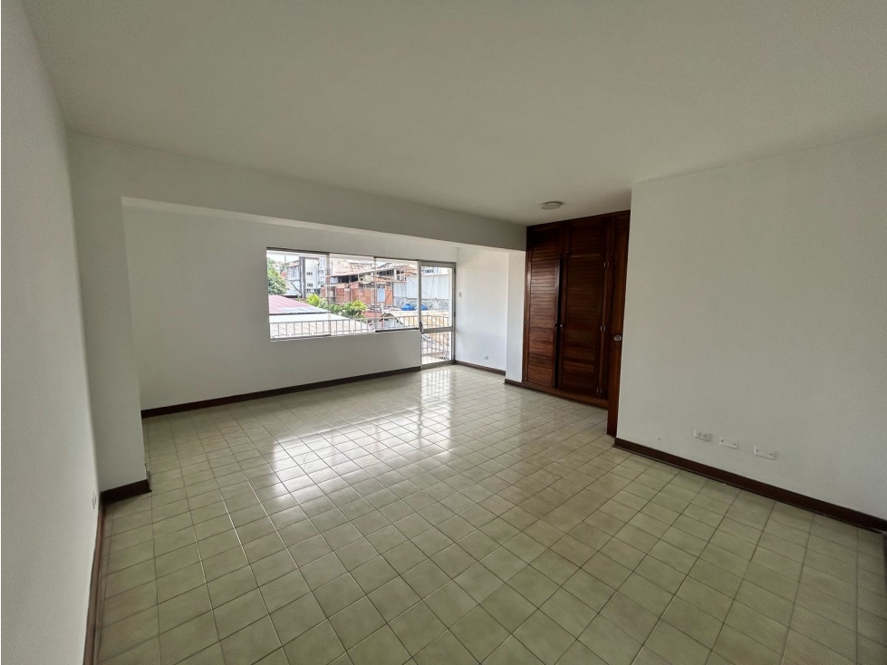 DEPARTAMENTO PARA CASA U OFICINA EN CENTRO DE LA CIUDAD DE TARAPOTO - 3