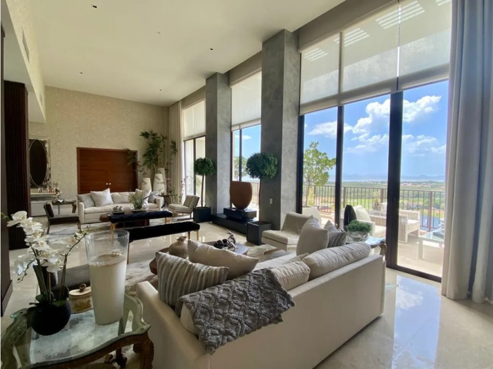 Apartamento de 1321 m² con 5 recámaras en venta en Santa María — foto 3