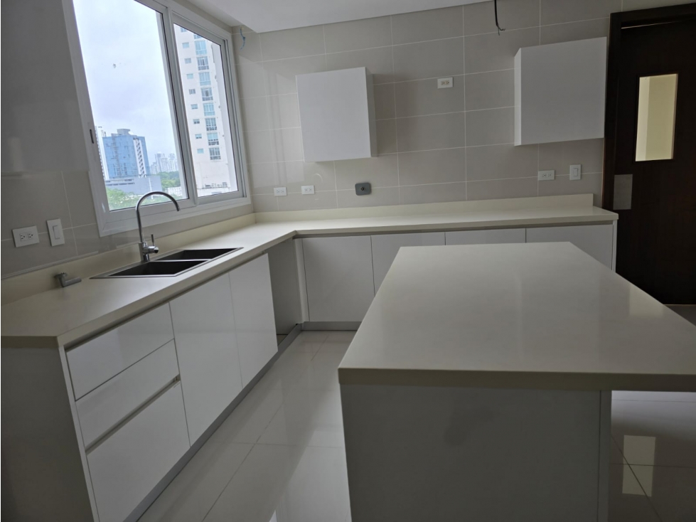 VENTA DE APARTAMENTO EN PH WINDROSE, COCO DEL MAR — foto 2