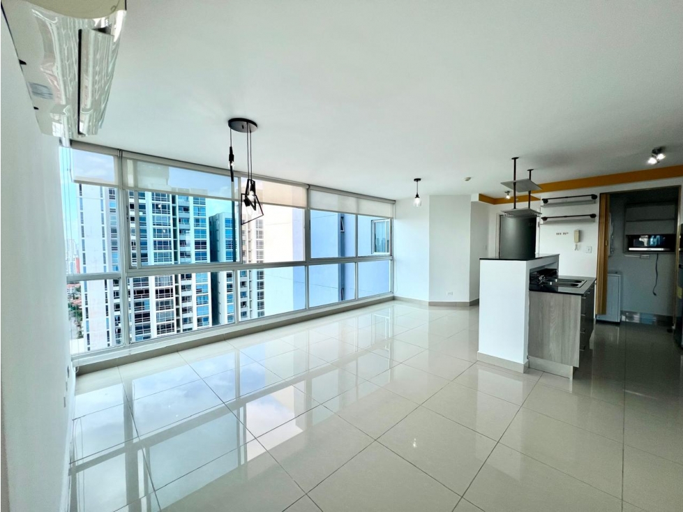 PH CORAL TOWERS - Carrasquilla