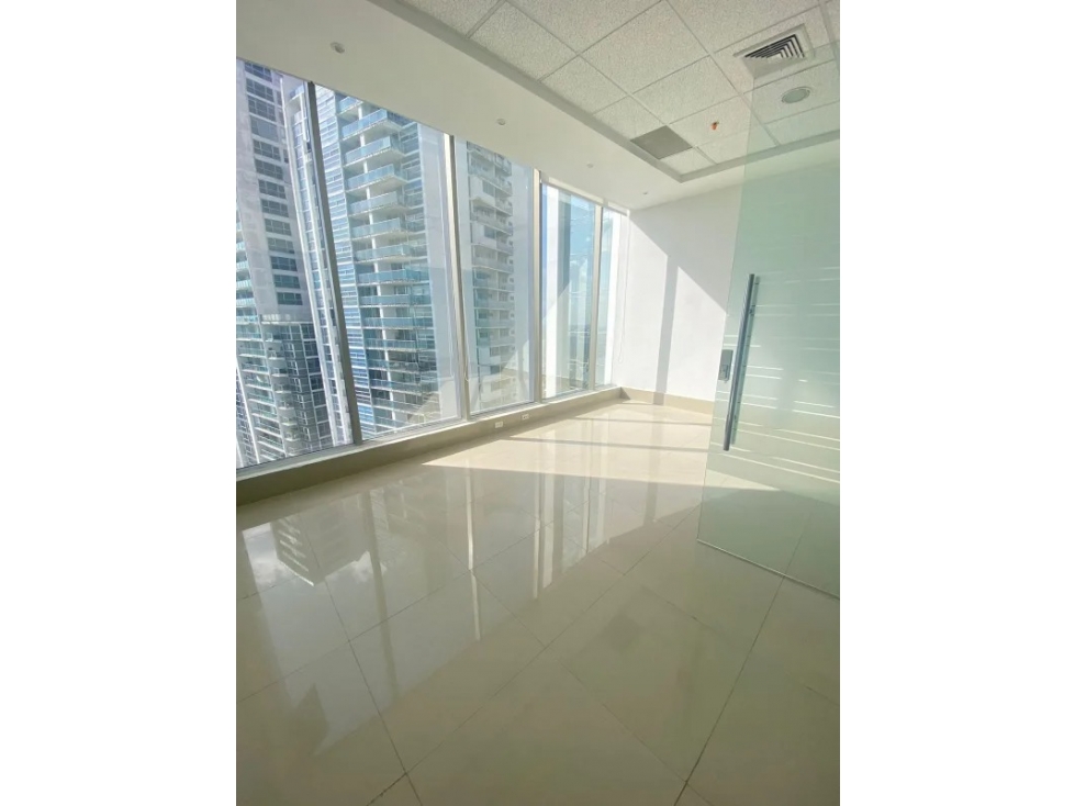 Oficina Bicsa 210 mts Avenida Balboa — foto 3