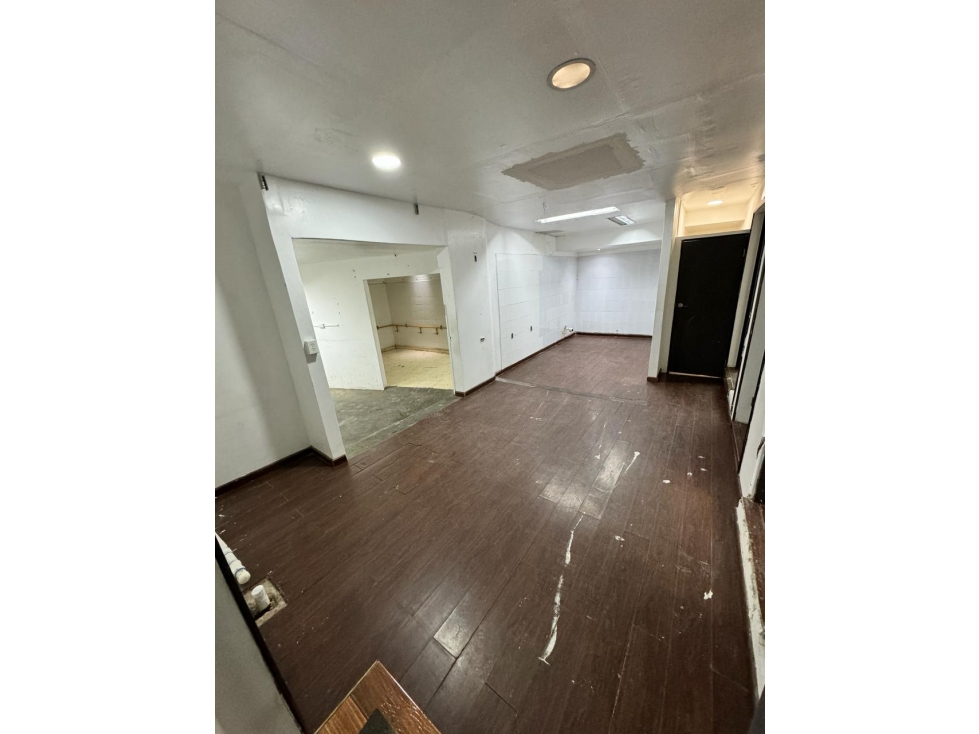 Casa para uso Comercial 320 mts en alquiler San Francisco