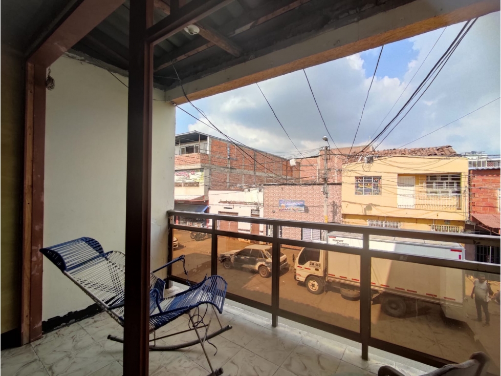 CASA EN VENTA B/ SAAVEDRA GALINDO - CALI