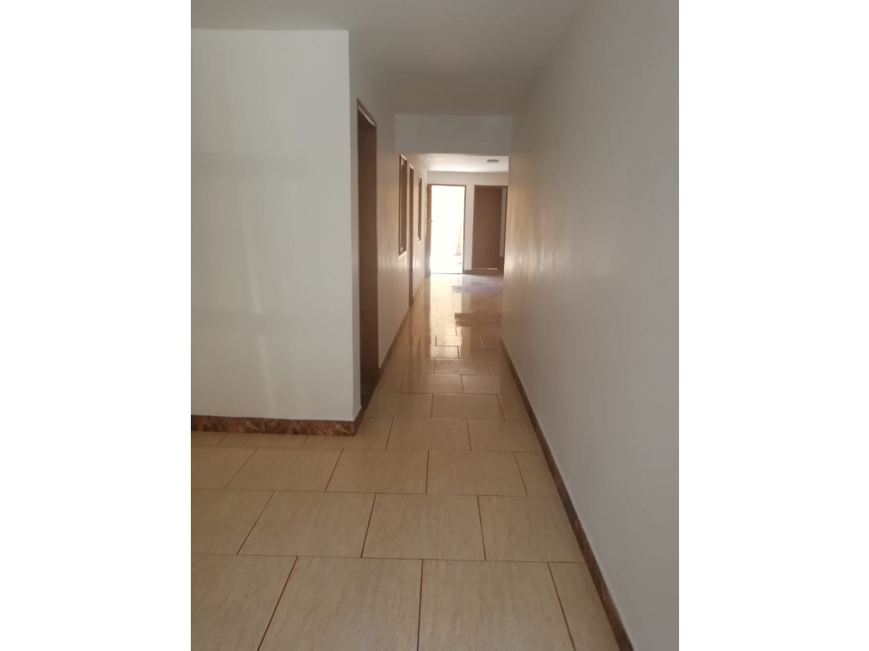 Venta de casa esquinera.Urbanizacion recien construida - 2