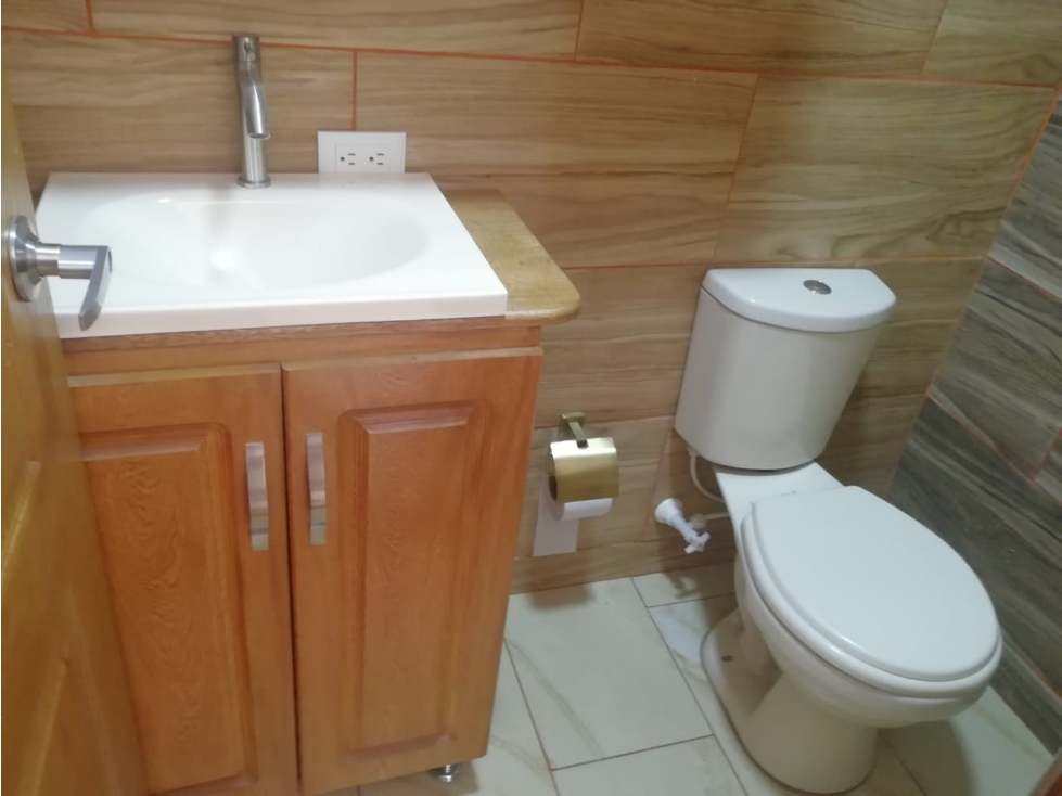 Venta de casa esquinera.Urbanizacion recien construida - 3