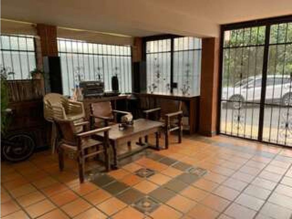 Casa en Arriendo Urb Altos de la Pereira — foto 2