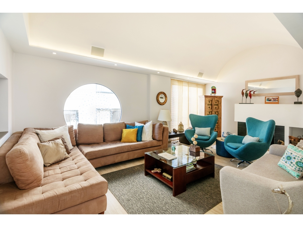 Duplex para la venta en Santa Barbara, Bogotá