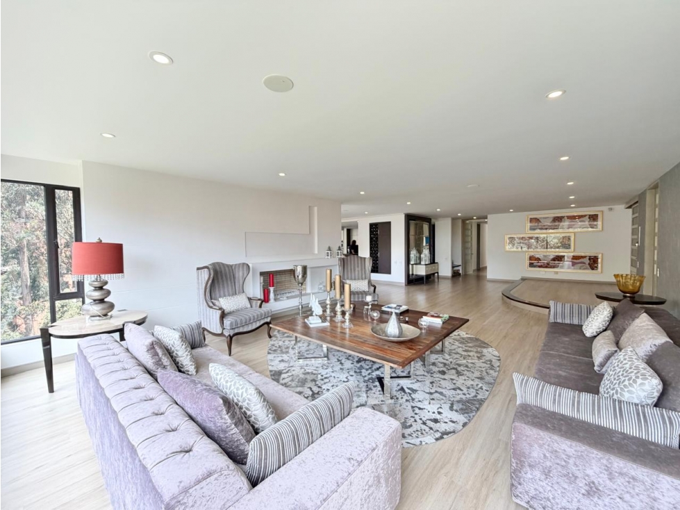 Apartamento para la venta en el conjunto Montearroyo, Bogota