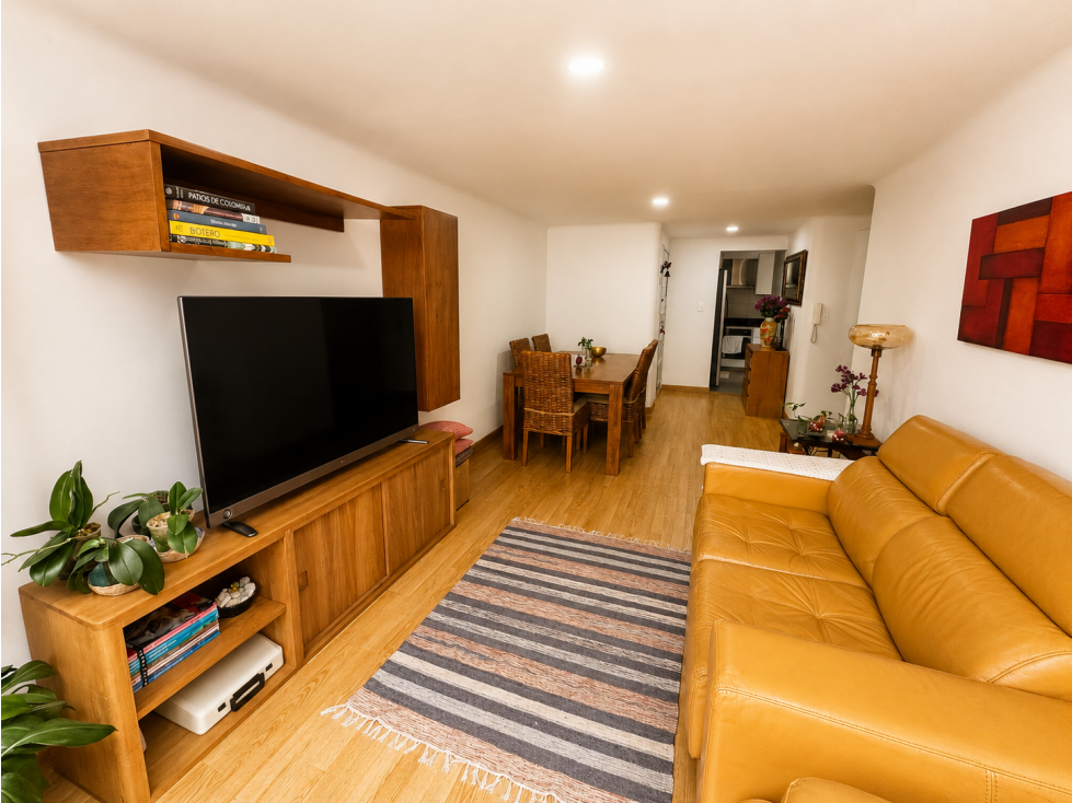 Apartamento remodelado para la venta en Santa Barbara Central, Bogota — foto 5