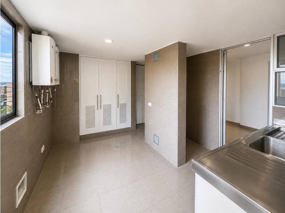 Apartamento para arriendo en Chico Museo, Bogota — foto 6