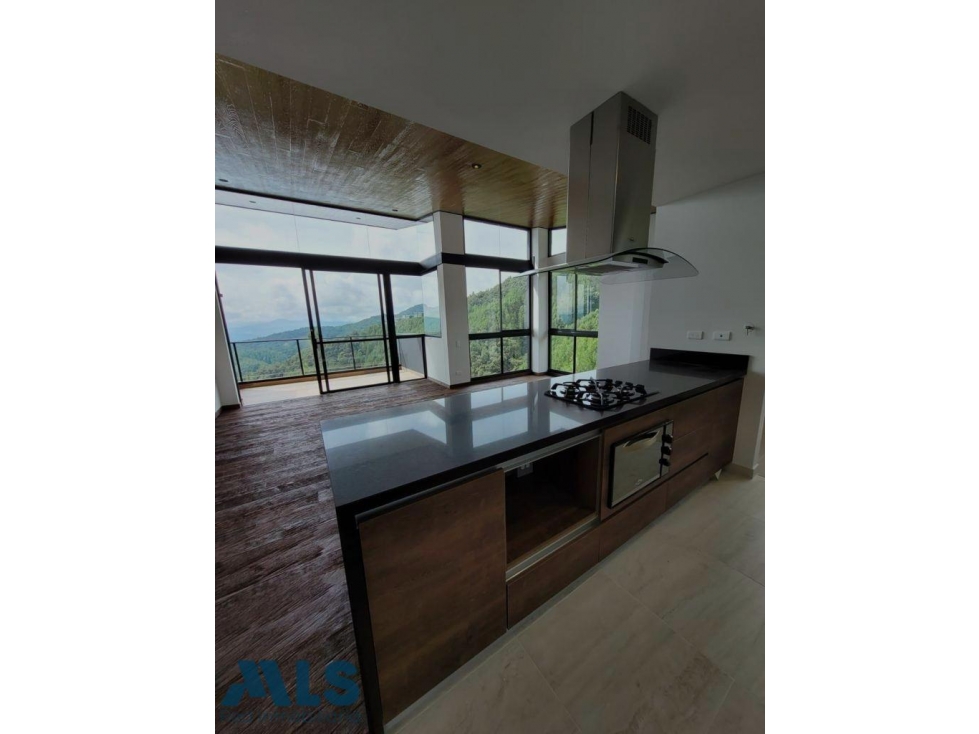 Apartamento campestre con vista increíble al bosque en El Retiro — foto 2