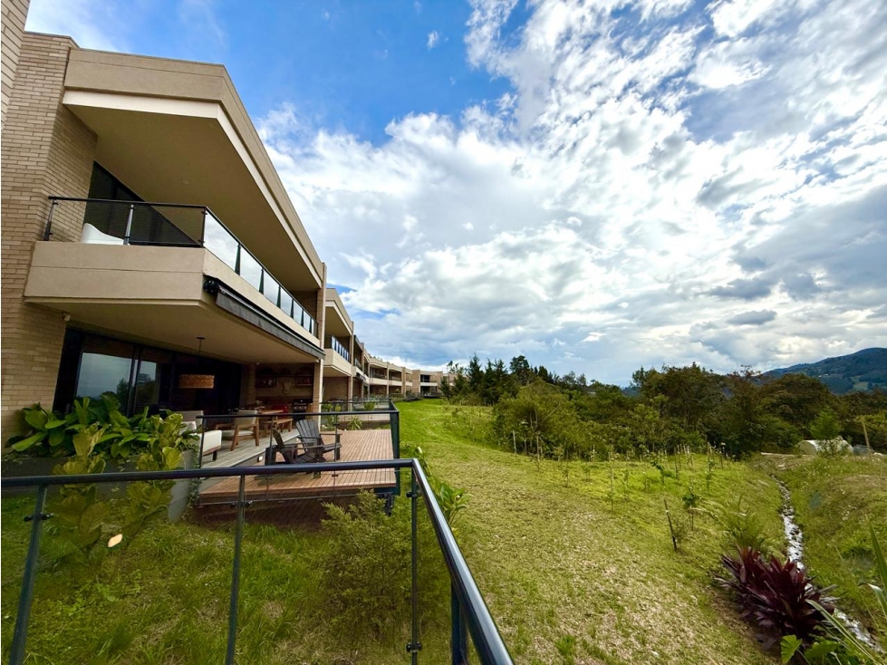 Hermosa Casa en Sajonia Vista, Naturaleza y Ubicación Privilegiada