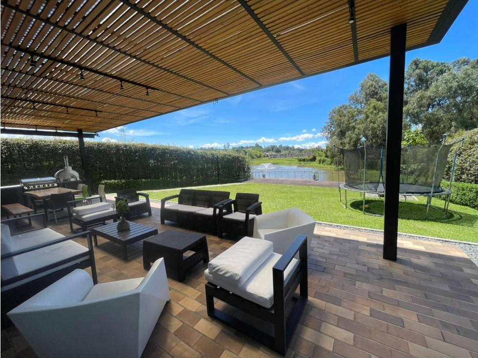 Casa de lujo en exclusiva parcelación de Llanogrande con lago privado — foto 6