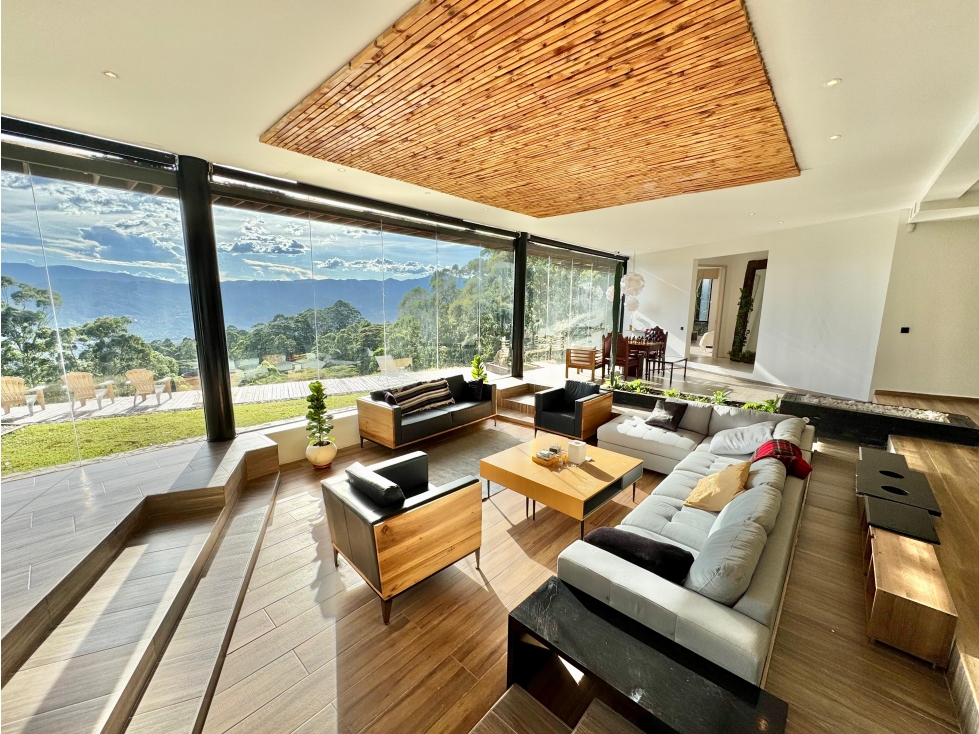Espectacular casa en el Poblado con vista inigualable — foto 5
