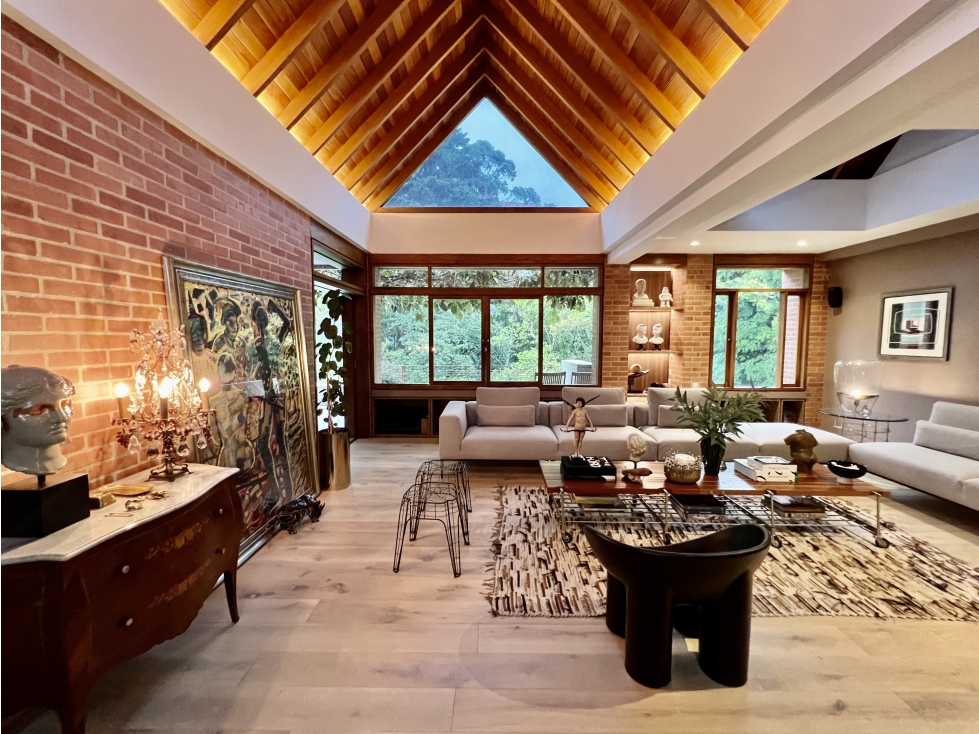 Casa la Calera. Diseño impecable, materiales de lujo. — foto 2