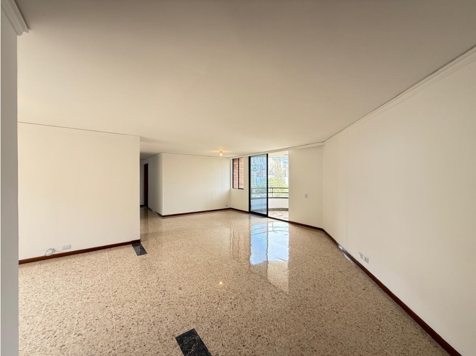 Buen precio, área y ubicación! Este apartamento lo tiene todo! — foto 2