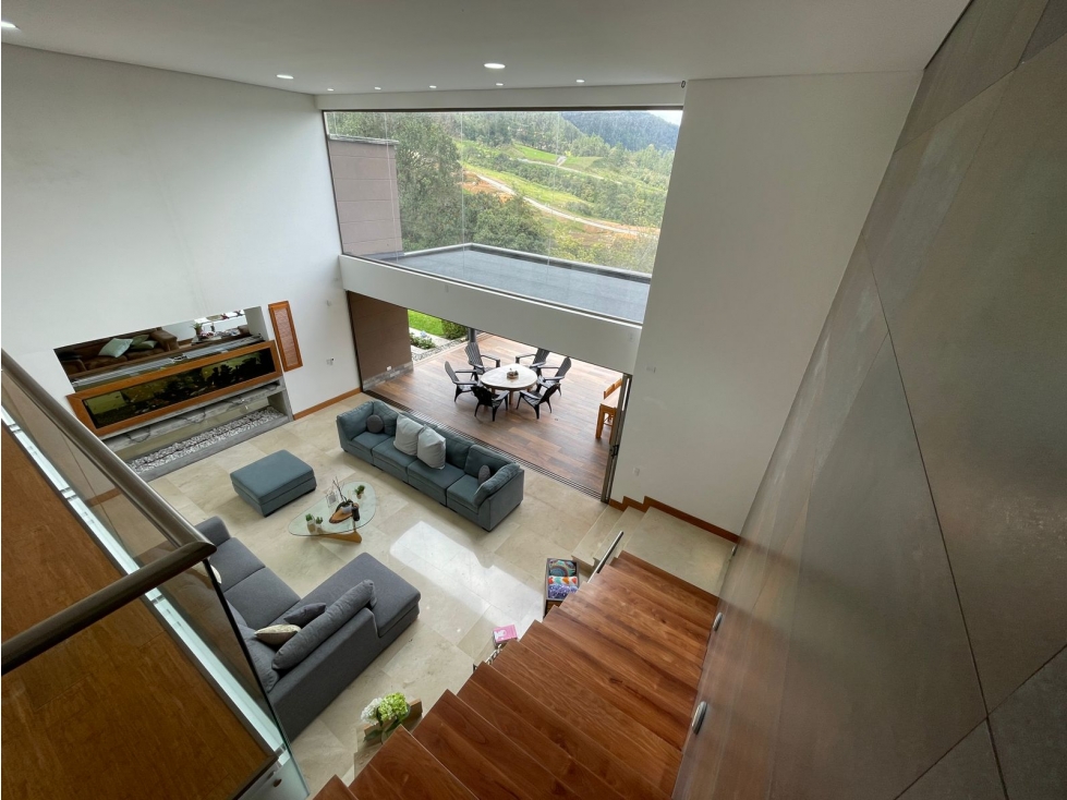 Hermosa y moderna Casa finca en el Escobero! — foto 6