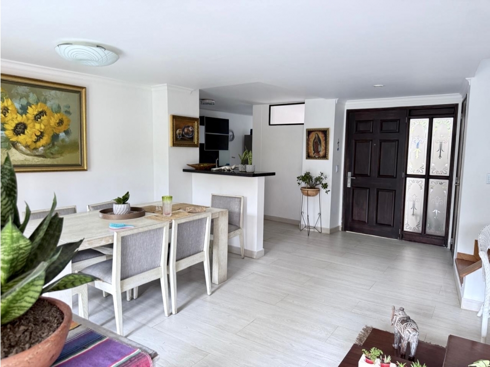 Casa en unidad cerrada con amenities. Envigado el atravesado. — foto 4
