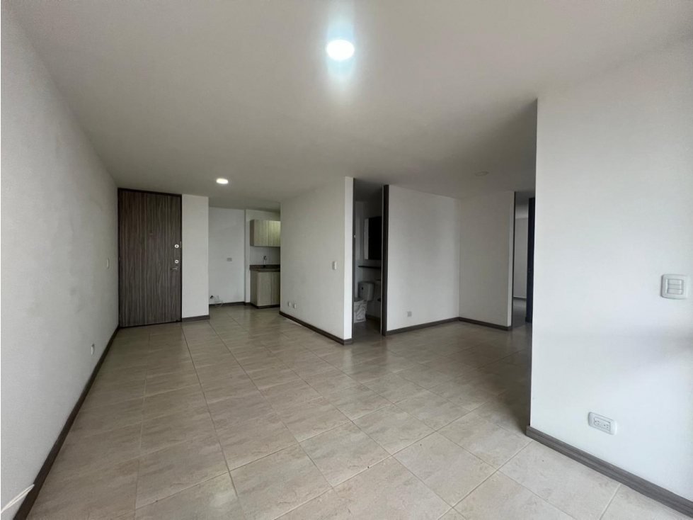 Apartamento con excelente vista cerca al parque de sabaneta — foto 2