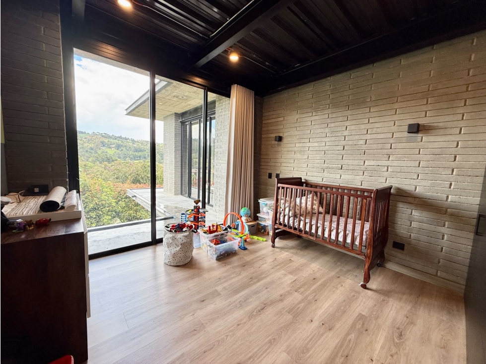 ESPECTACULAR CASA MODERNA EN ARRIENDO EN EL ALTO DE LAS PALMAS - 6