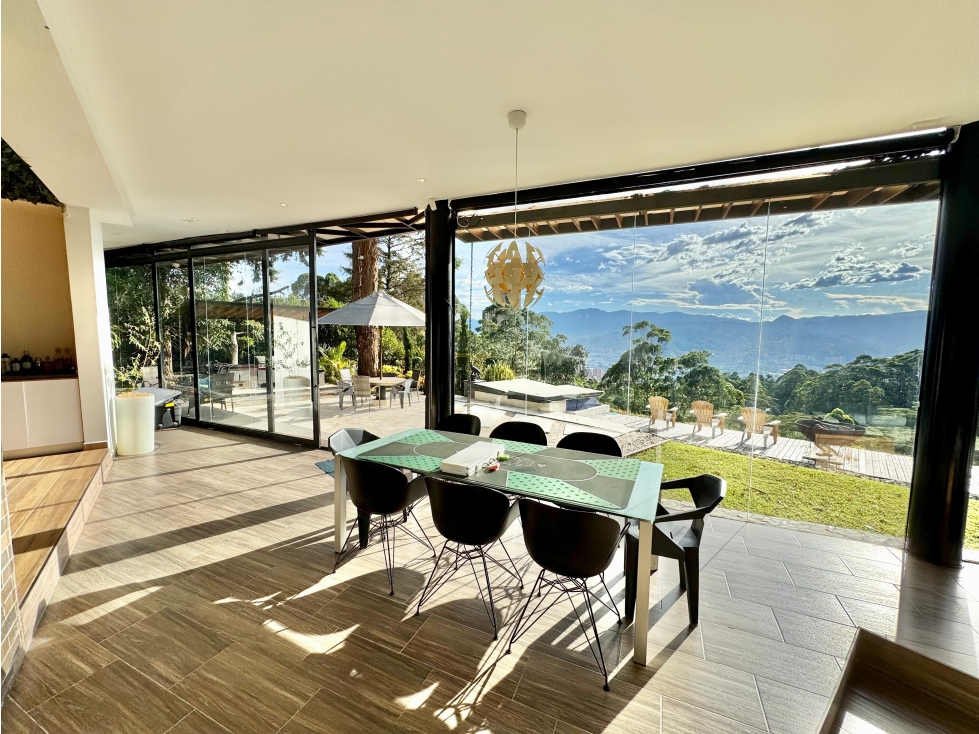 Espectacular casa en el Poblado con vista inigualable — foto 4