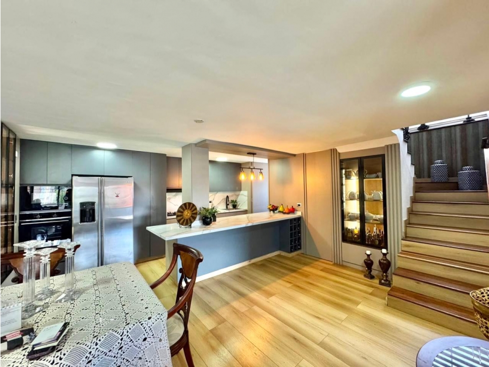 Apartamento duplex en el Poblado — foto 4