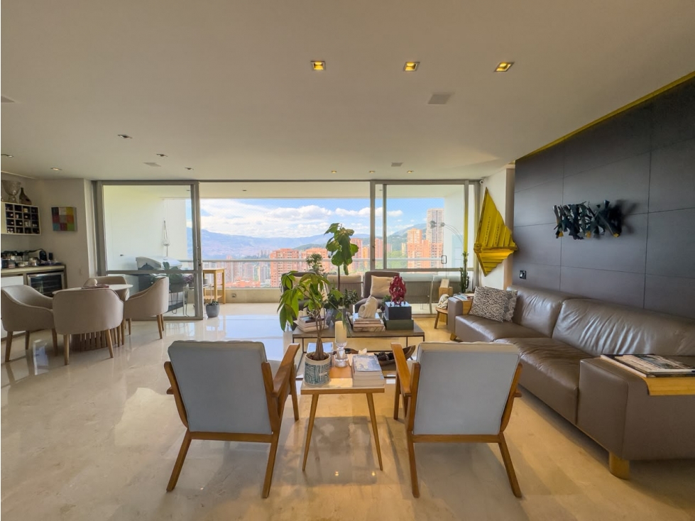 Apartamento cerca a El Tesoro amplitud, ubicación y comodidad — foto 5