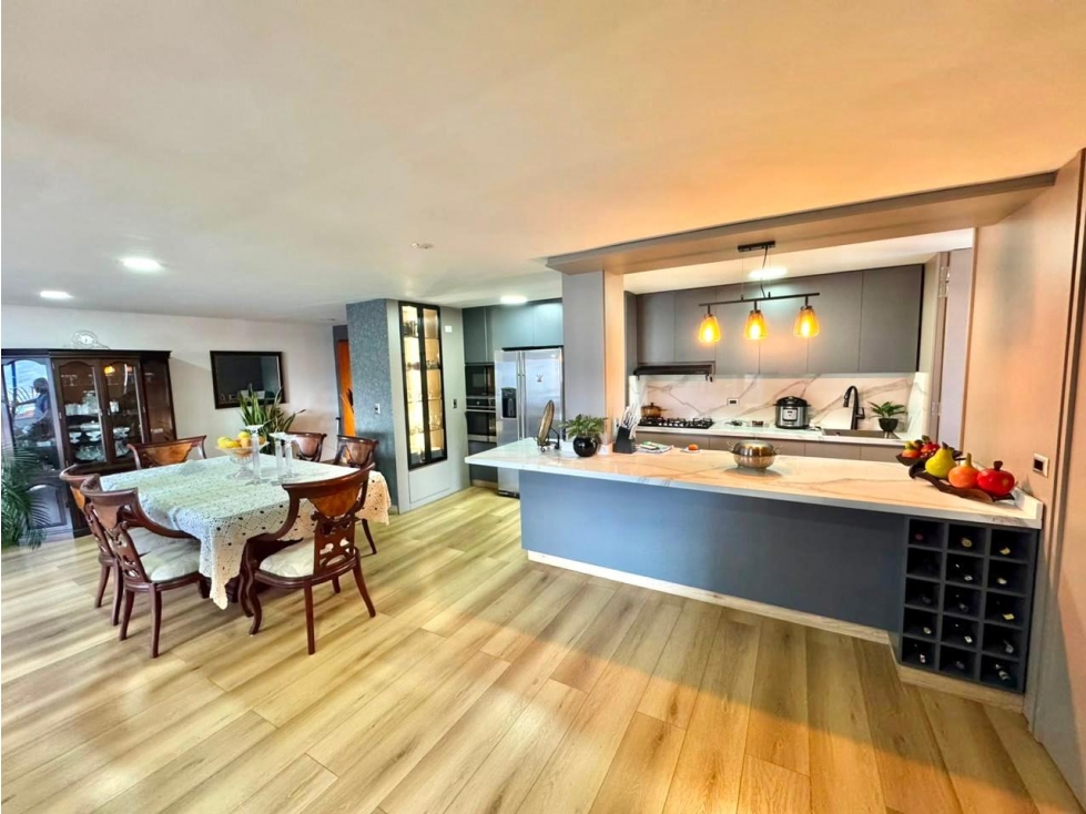 Apartamento duplex en el Poblado