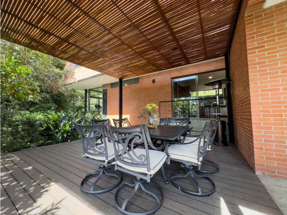 HERMOSA CASA EN EL ALTO DE LAS PALMAS — foto 2