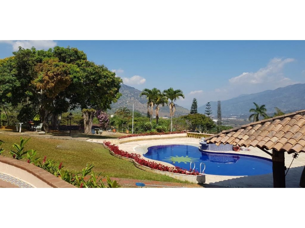 hermosa finca en exclusiva zona caballista en el norte de la ciudad — foto 3