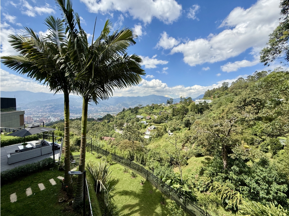 Casa con pisicina y vista increible a Medellin — foto 3