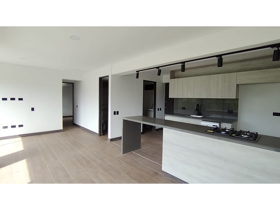 Hermoso apartamento para estrenar en El Retiro — foto 2