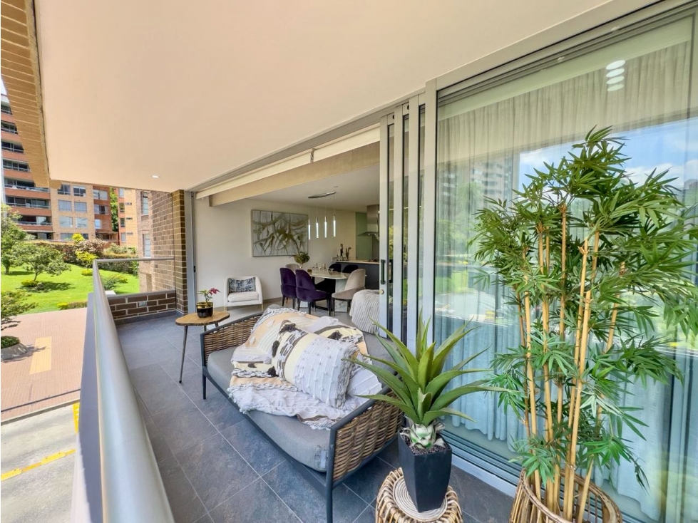 Moderno apartamento en unidad completa y comercial. Nativos. — foto 5