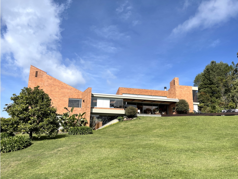Casa ganadora de Bienal de arquitectura en Buenos Aires.