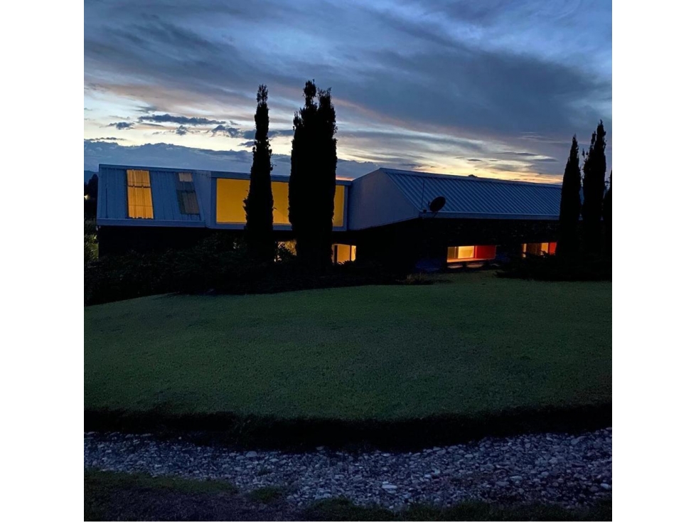 Hermosa finca en vereda Samaria Carmen de Viboral