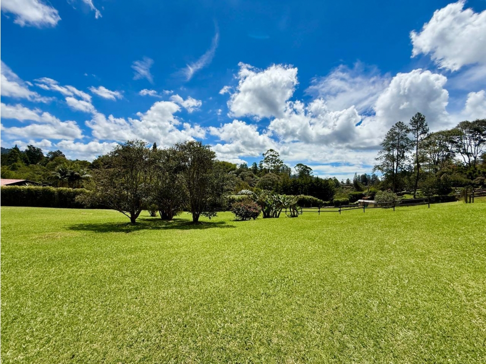 Lote espectacular en El Retiro — foto 3