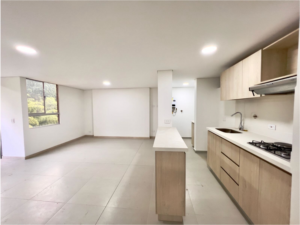 Moderno apartamento en unidad completa. Loma del Indio. - 1