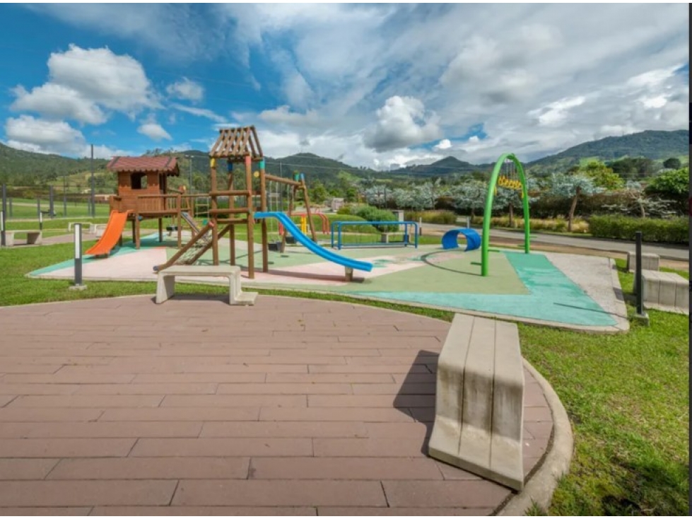 Lote 2.500 m² en Reserva Silvestre, La Ceja - Índice 0,5 — foto 4